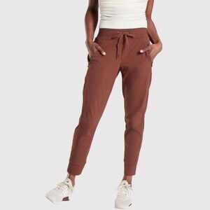 Athleta Trekkie North Jogger Womens 2 Cognac Brown Mid Rise Travel Pant
